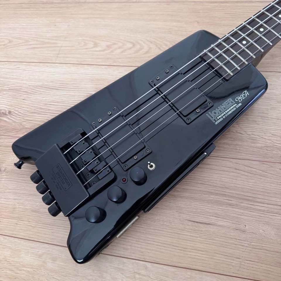 Bajo activo sin cabeza Hohner B2A 4 cuerdas 2 pastillas, Steinberger usado Foto 2 de 4