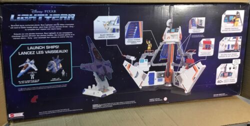 2022 Disney Pixar Buzz Lightyear Ultimate Star Command Base Interactive Play-set - Picture 2 of 10
