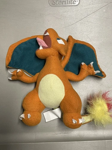 VTG Play By Play Nintendo Pokemon Plush Stuffed Charizard Toy 1999 8”