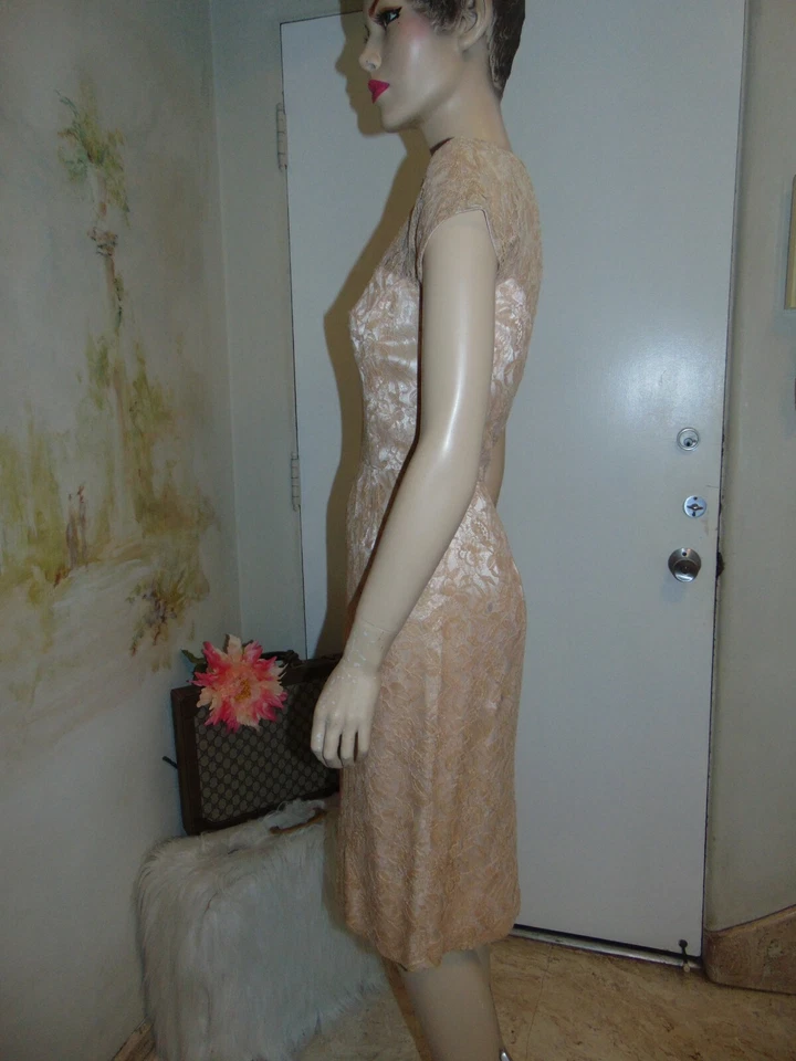 Vestido Pin Up Rockabilly Lápiz Melocotón Encaje Satinado Vintage Años 50 Foto 3 de 4