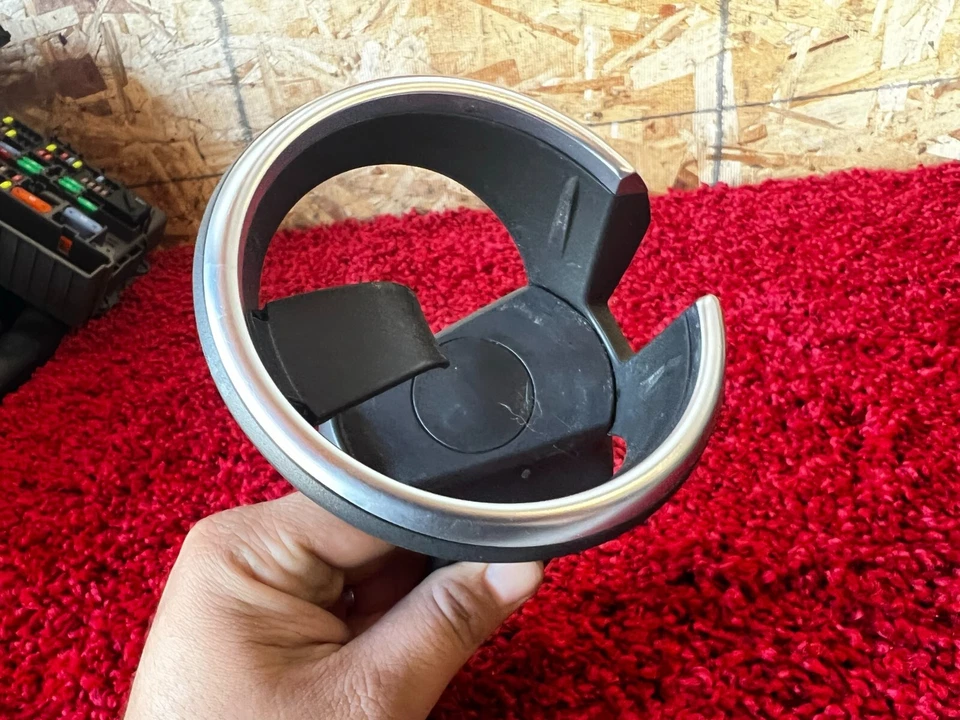 BMW 2008-2015 E82 E88 E84 CONSOLA CENTRAL DELANTERA SOPORTE PORTAVASOS OEM 34K Foto 2 de 4