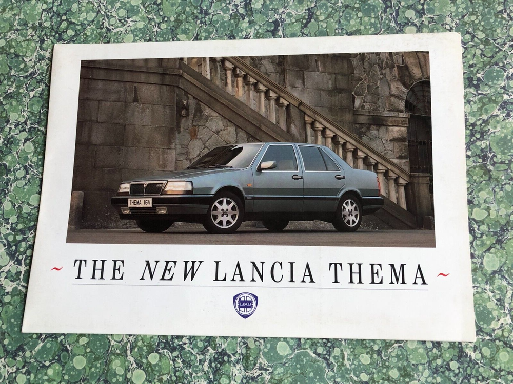 New Lancia Thema Introduction Card Car Brochure 2562G