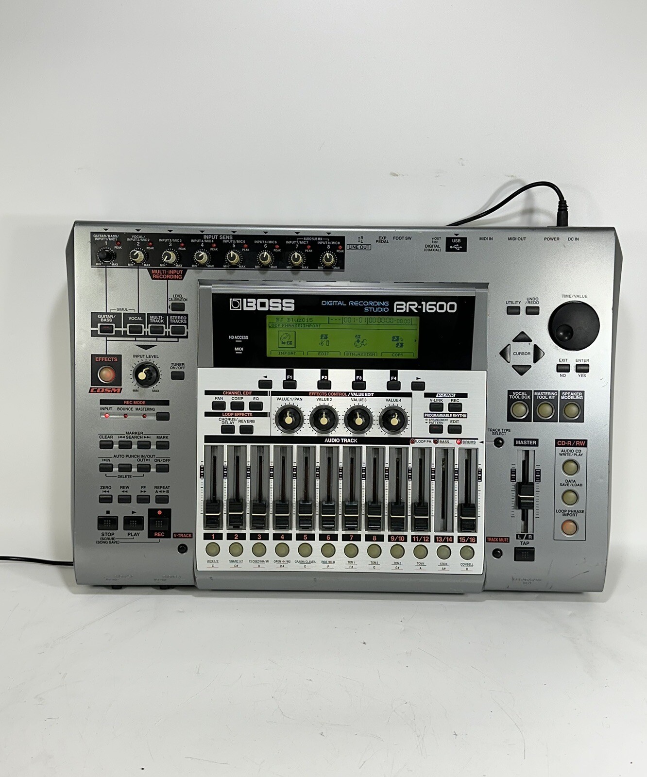 BOSS BR1600CD 16Track Digital Recording Studio 80GB HDD & CD