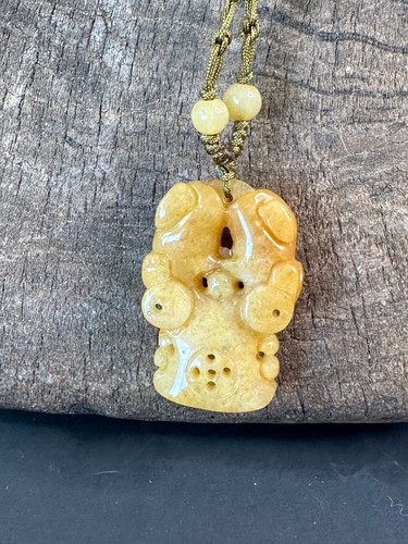 Old Jade Foo / Fu Dog Pendant Necklace (b.) …beautiful collection and accent pie - Picture 4 of 10