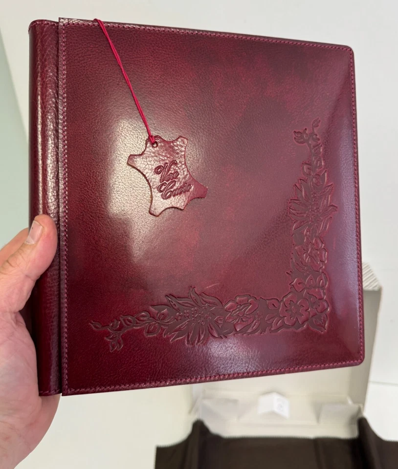 Álbum de fotos italiano de cuero hecho a mano Vero Cuoio 9,5x9" rojo tooled floral Foto 2 de 4