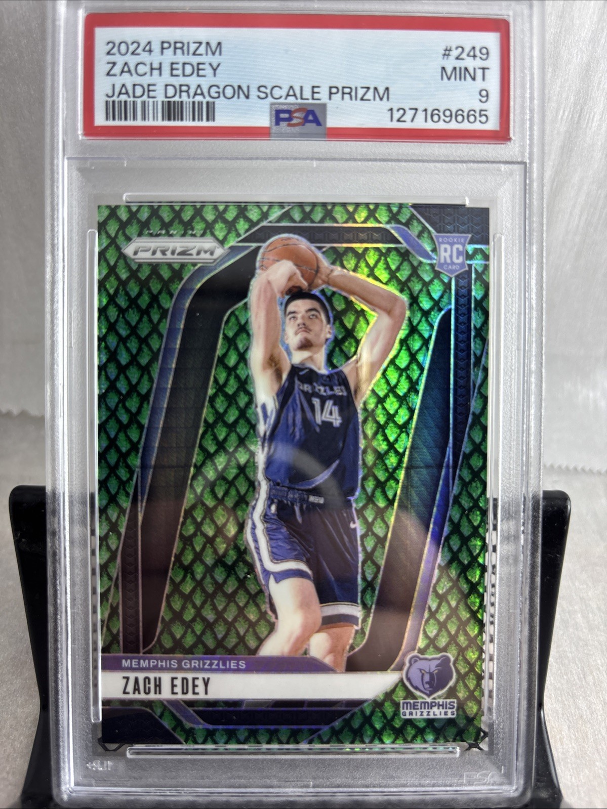 2024-25 Panini Prizm - Zach Edey #249 Jade Dragon Scale Prizm /48 (RC)