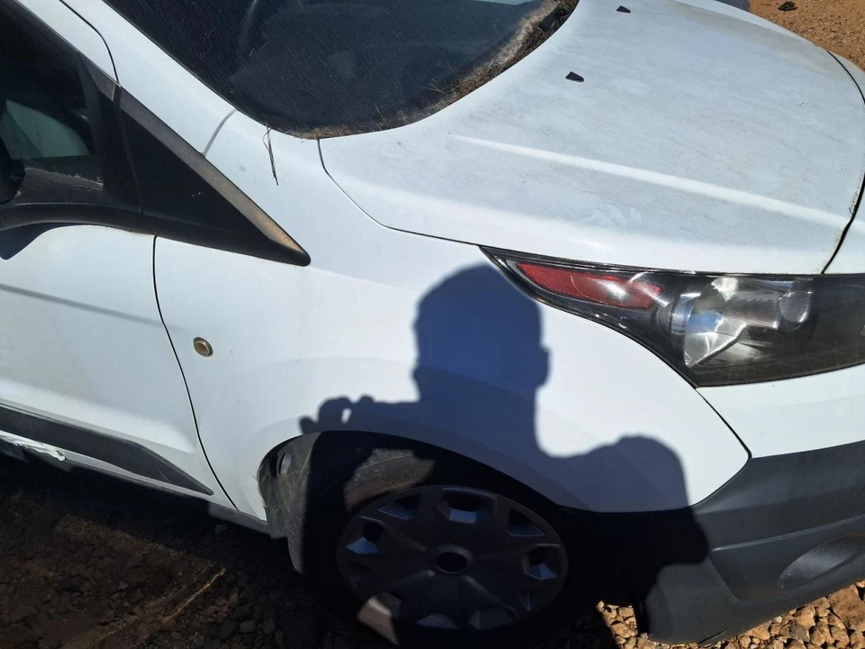 Driver Air Bag Front Driver Wheel Fits 14-18 TRANSIT CONNECT 4832518 - Imagem 3 de 4