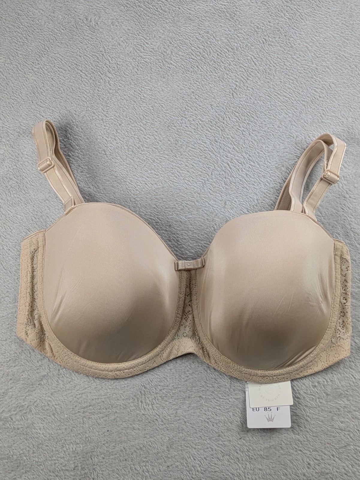 Triumph Beauty Full Essential Bra Womens UK 38E EU 85F Underwired Nude Moulded