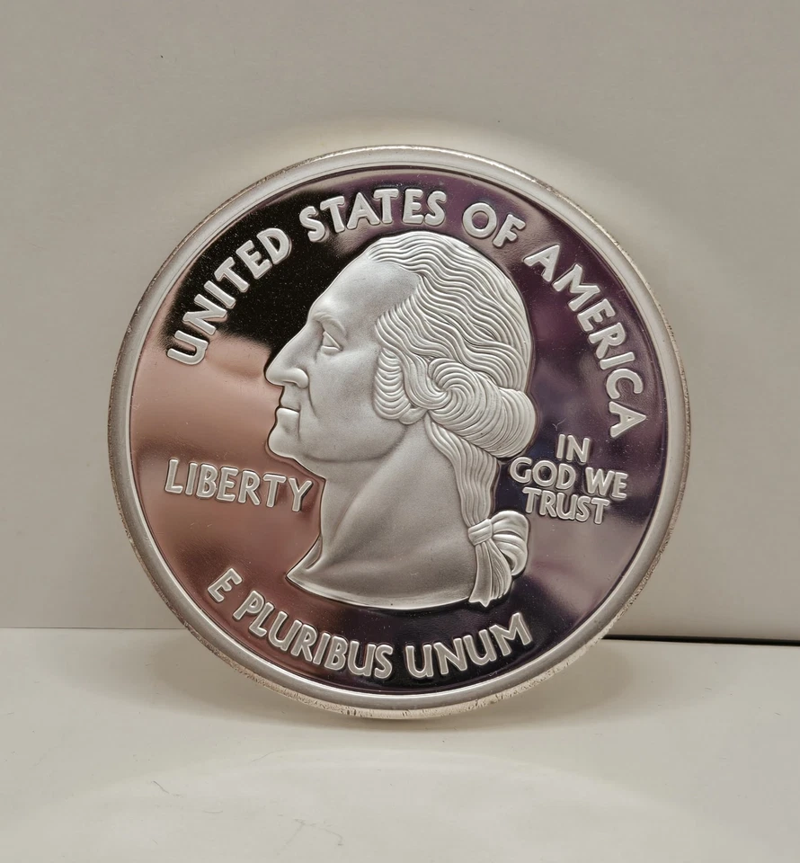 1999-2008 Giant .999 Fine Silver CLAD Commemorative US States Quarter 2 1/2"  - Image 2 of 4