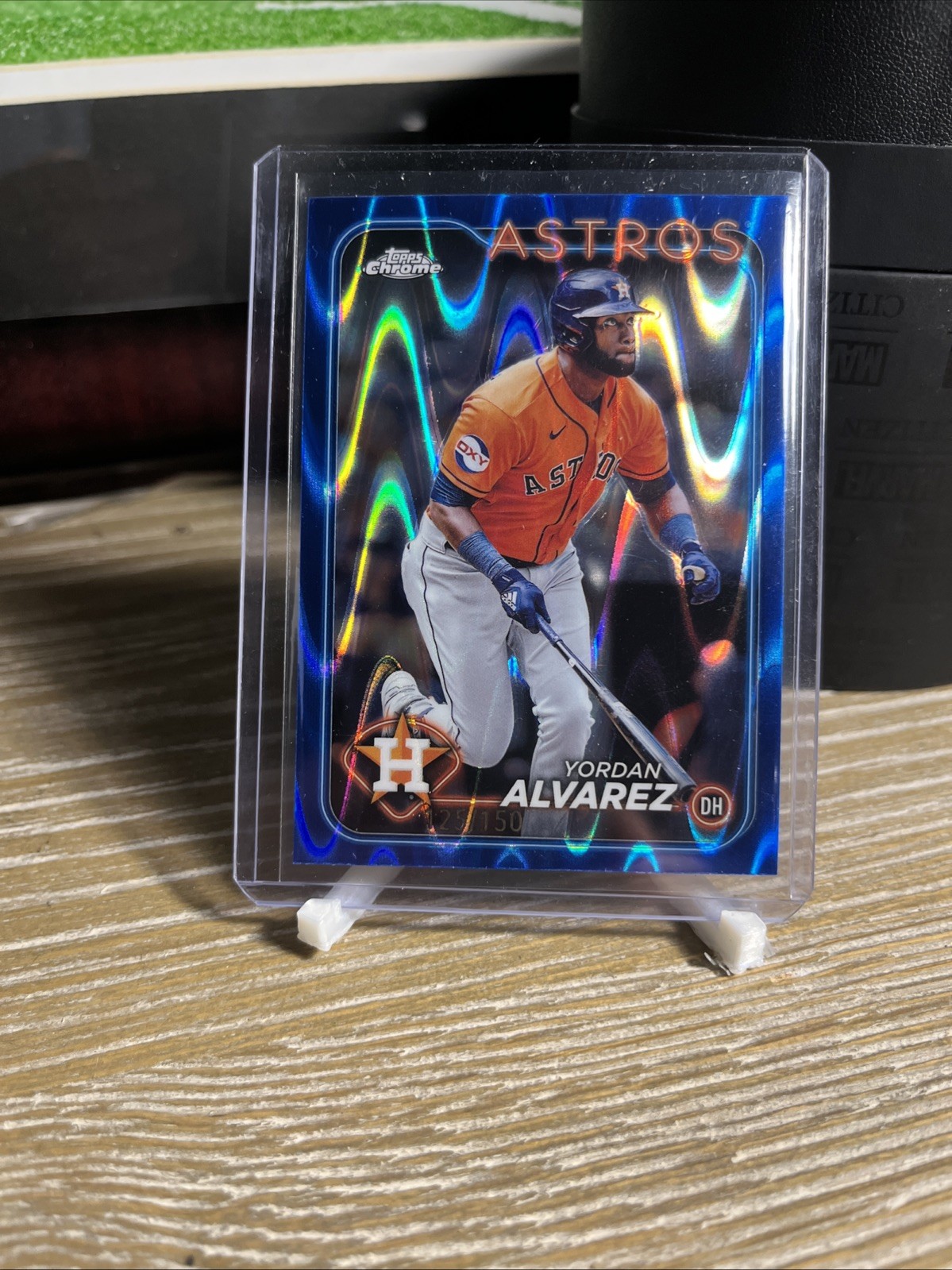 2024 Topps Chrome - Yordan Alvarez #170 Blue RayWave Refractor /150