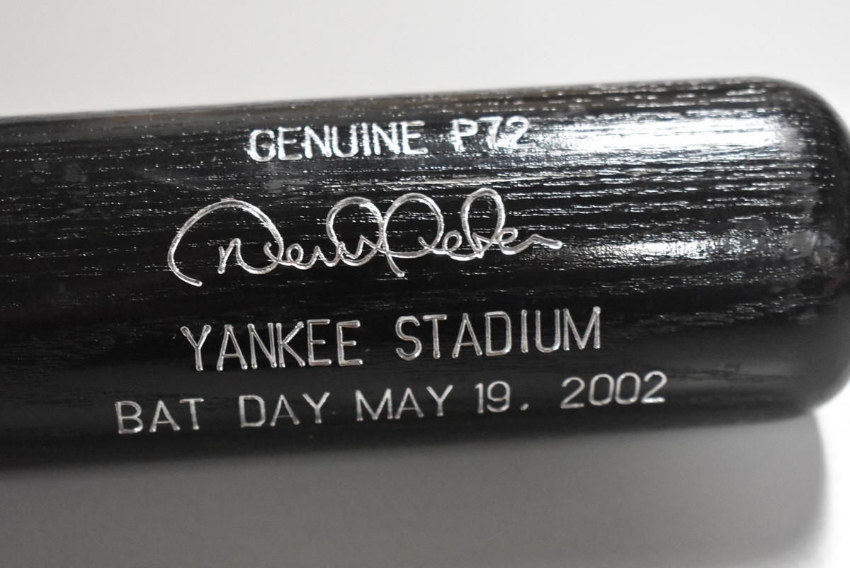 Derek Jeter Yankee Stadium Bat Day May 19th 2002 SGA 30 Inch Black