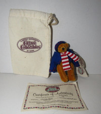Ganz Cottage Collectibles Miniatures Jeremy Bear W/ COA, Tags and Pouch CC7602