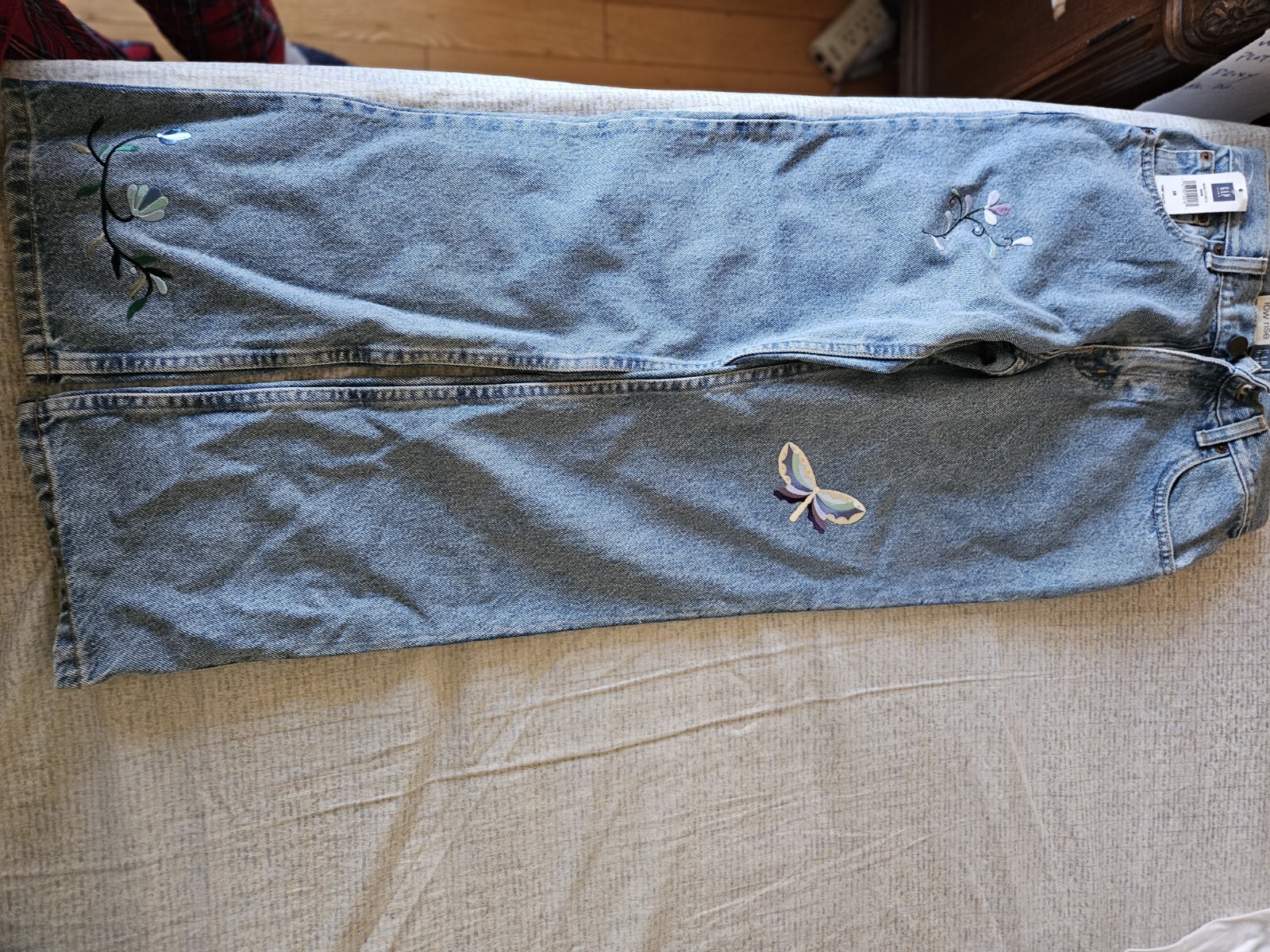 Picture 1 of 7