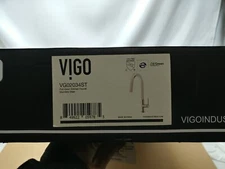 Vigo Hart VG02034ST Pre-Rinse Pull Down Kitchen Faucet in Stainless Steel USED