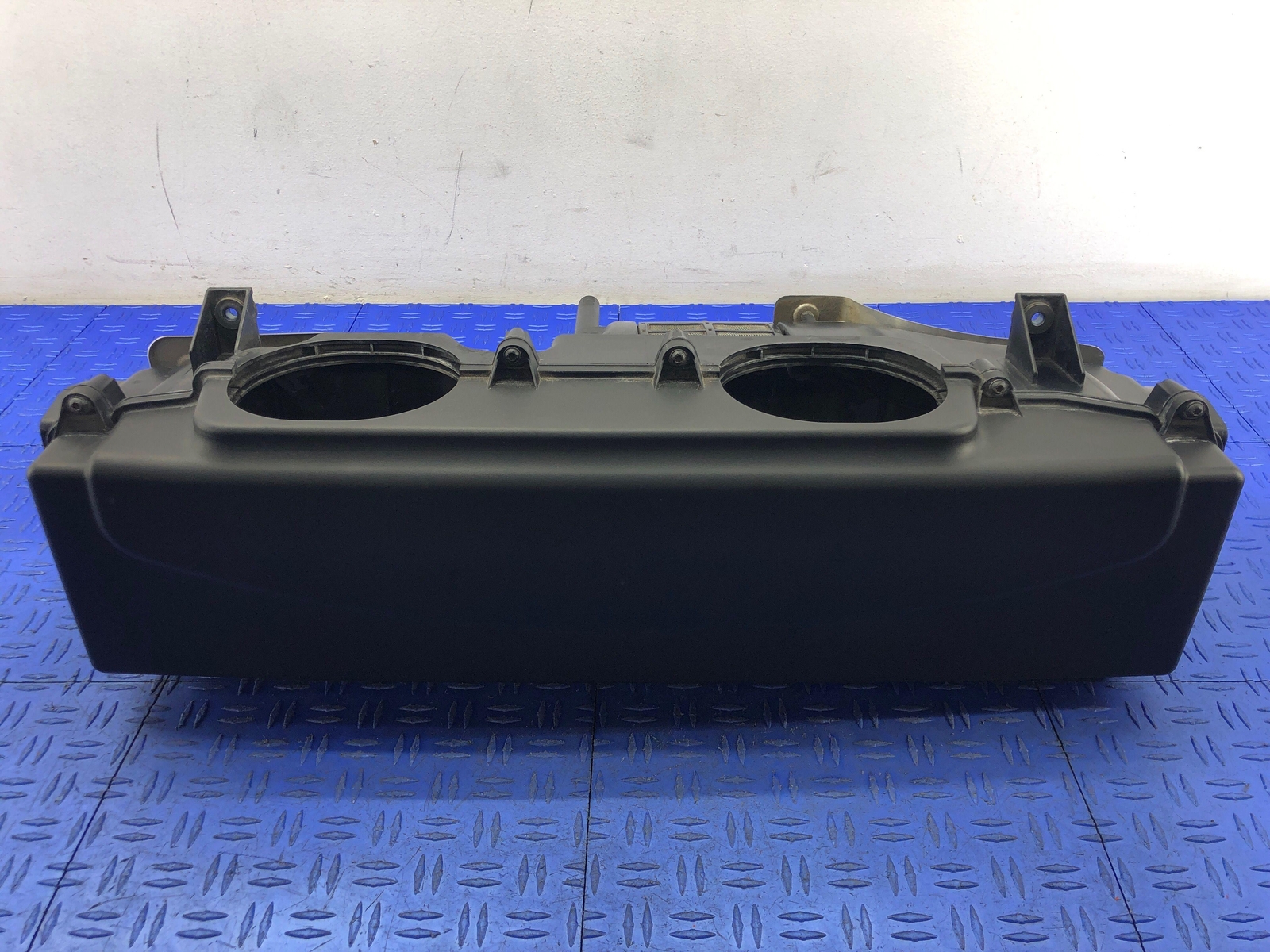 2008-2015 AUDI R8 4.2L ENGINE AIR INTAKE FILTER BOX CLEANER HOUSING 420133845