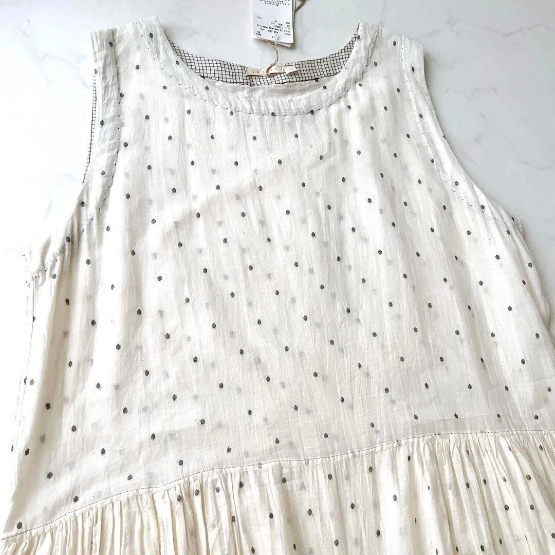 OFF WHITE ABITO SENZA MANICHE A POIS INJIRI MAI USA CONchette ETICHETTE A Lff white Off 2023o