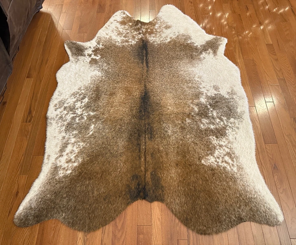 Alfombra Loloi Piel Sintética Piel Acento Gran Cañón Café/Marfil 5'x6'6" Telar Eléctrico Foto 2 de 4