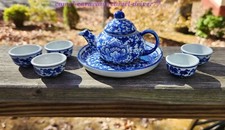 Vtg BLUE  WHITE Chinese Porcelain 8pc. Miniature CHILD'S TEA SET Chinoiserie