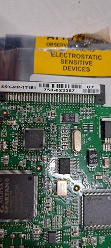 Juniper 710-023366 SRX-MP-1T1E1 1-port T1 Expansion Card - Picture 5 of 11