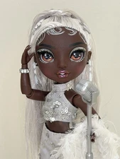 Rainbow High Vision Ayesha Sterling Silver Fashion Doll