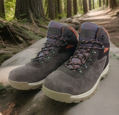Columbia Newton Ridge Plus Women's 10.5W Amped Hiking Boot Timber/Cinder