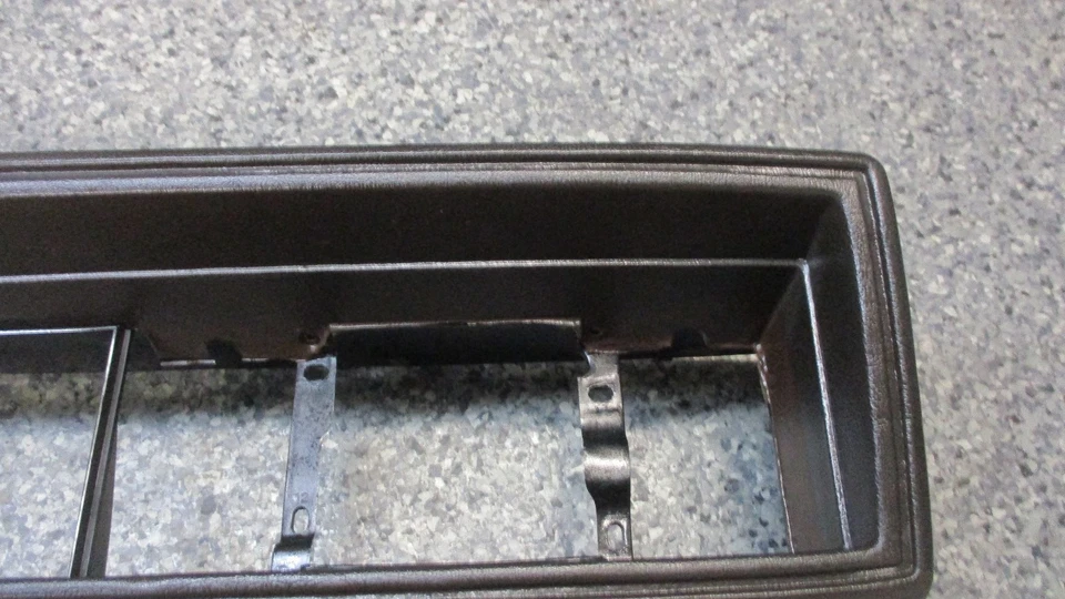 1978-1988 OLDSMOBILE CUTLASS DASH PAD BROWN - Image 4 of 4