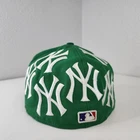 Casquette ajustée verte Supreme New Era NY Yankees Box logo FW21 taille 7 3/8 rare