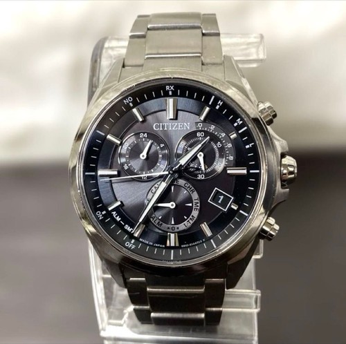 Citizen Eco-Drive Radio Solar Watch Black Titanium Used From Japan - Picture 8 of 9