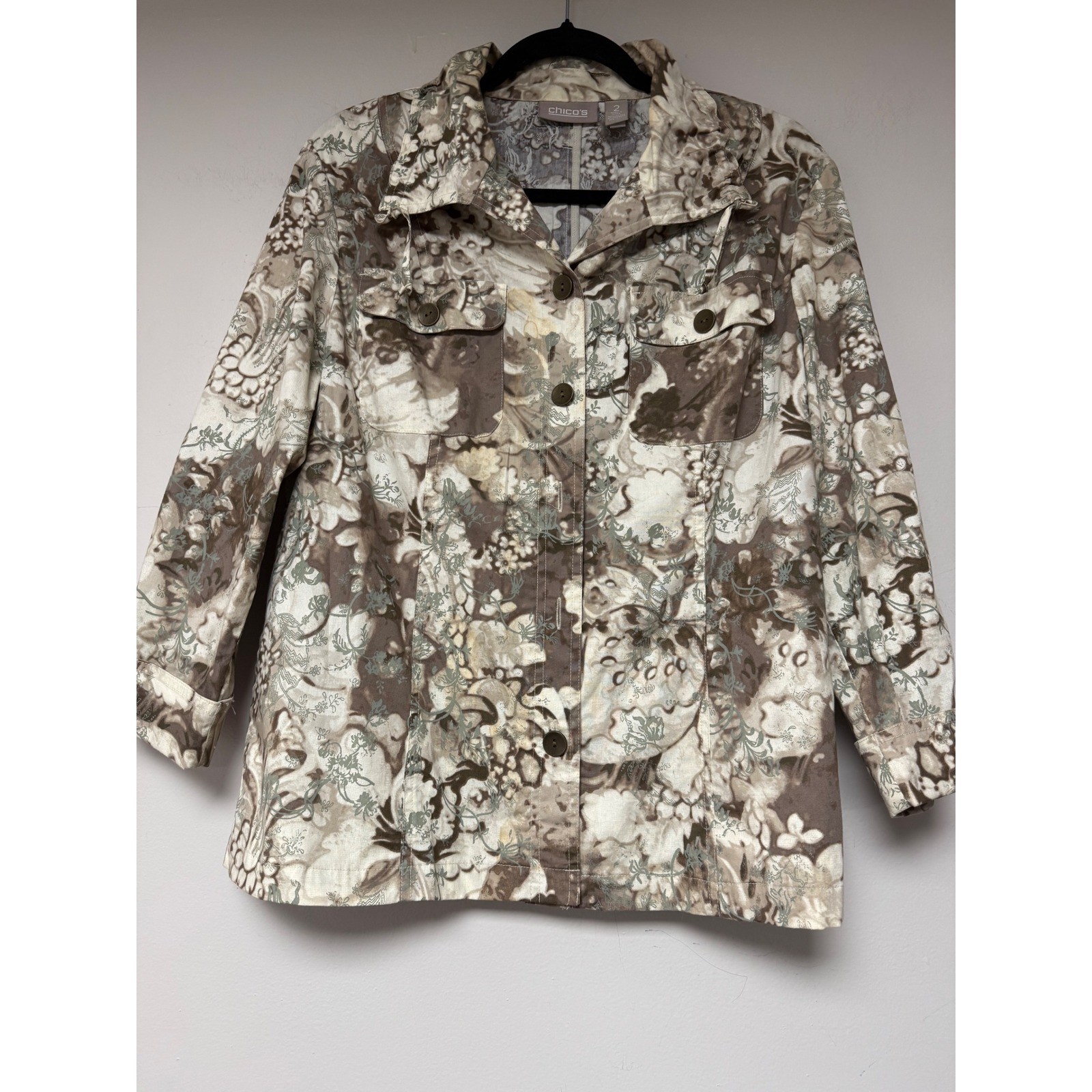 Chicos Size 2 Jacket Floral Print Beige Brown 3/4 Sleeve Button Down Women's