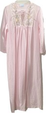 VTG Lorraine Pink Embroidered Flower Smocked Nightgown SZ Medium