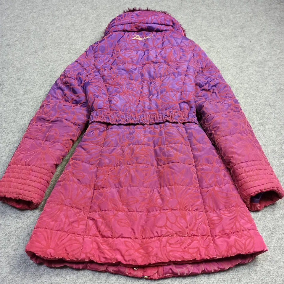 Abrigo acolchado Desigual para niñas 11-12 años púrpura rosa con cinturón parka chaqueta larga Foto 2 de 4