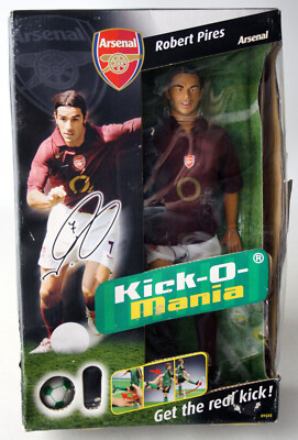 RARE 2005 KICK O MANIA ROBERT PIRES ARSENAL 12