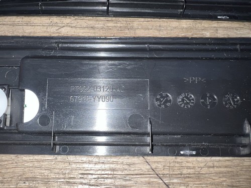 2012-2017 TOYOTA CAMRY DOOR SILL PROTECTORS OEM PART# PT922-03120 - Picture 4 of 8
