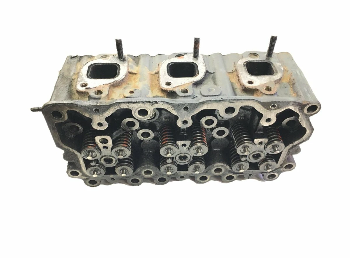5200545789 5001863731 Cylinder Head From RENAULT Magnum E.TECH 