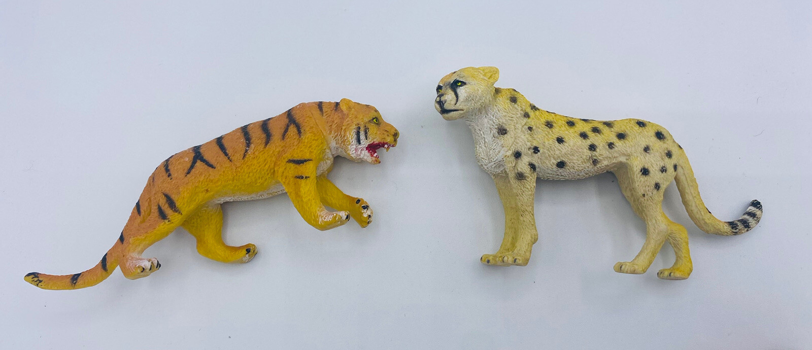 Lot 7 Jungle Cats Tigers Toy Figures 