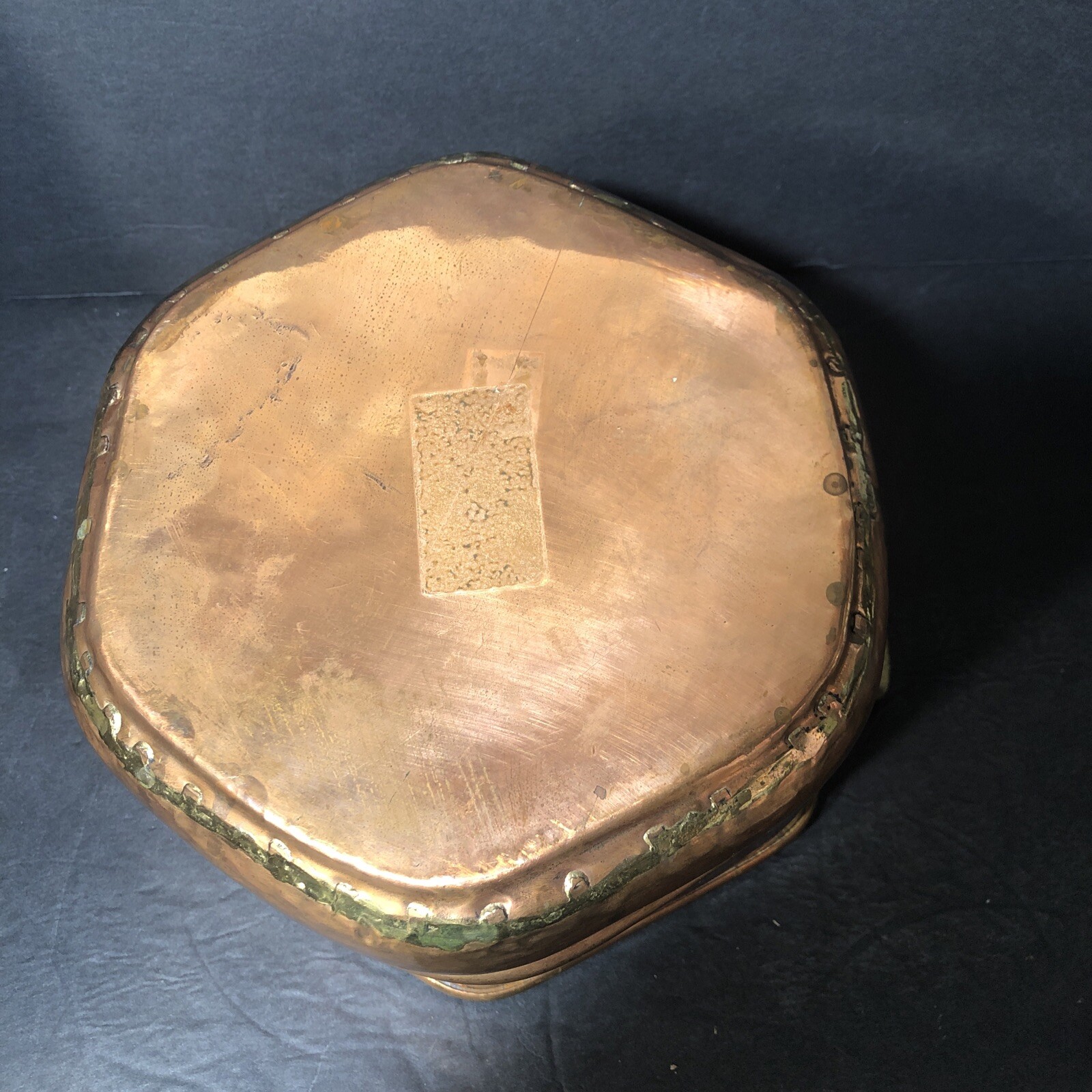 Vintage Solid Copper Planter/Pot with Handles 7”x4”.