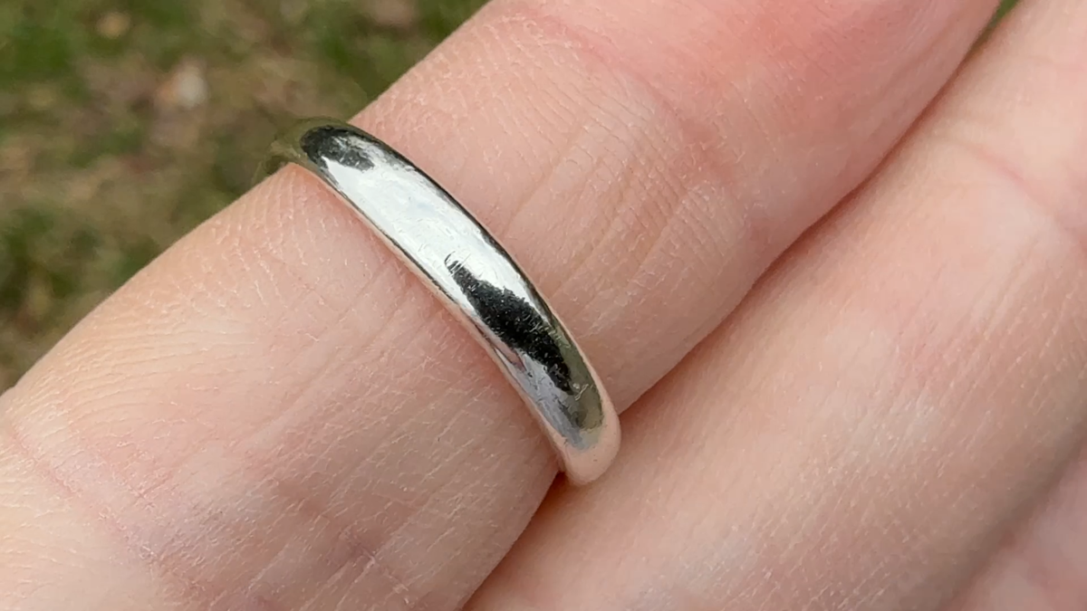 Tiffany and Co Elsa Peretti Sterling Silver Open Heart Ring Size 6