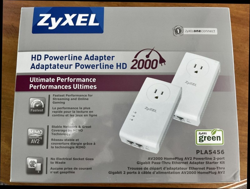 ZyXEL AV2000 PLA5456 Ethernet Adapter Powerline Pack of 2 W/Ethernet Cables