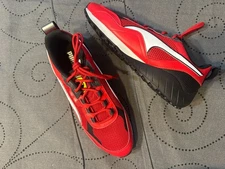 PUMA SCUDERIA FERRARI RED & BLACK SHOES SIZE 9.5 MEN NEW NO BOX $