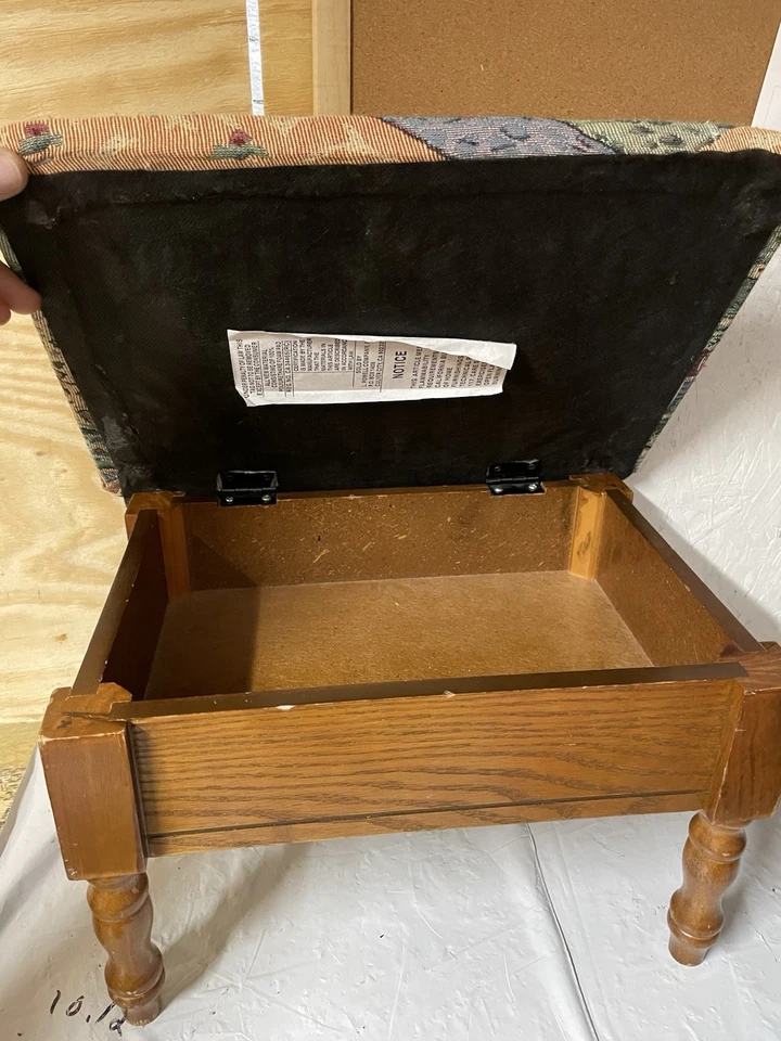 VTG Powell Tapestry Foot Stool With Hinged Lid Wood Base Legs 10"H 12"L 16"W - Image 2 of 4