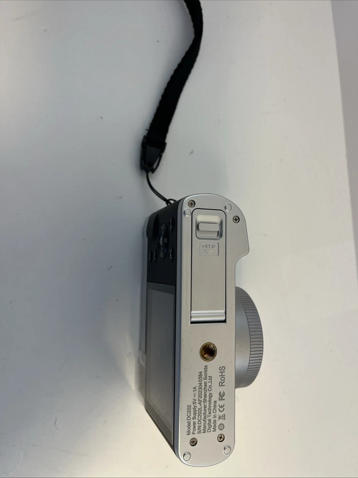 Saneen 数码相机 4K 超高清 黑色 — 第 3/4 张图片