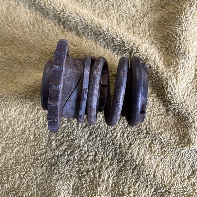 BSA A7 A10 B31 B33 M20 M21 C10 C11 ETC UNBEKANNT ??? CUSH DRIVE UNIT Ddd