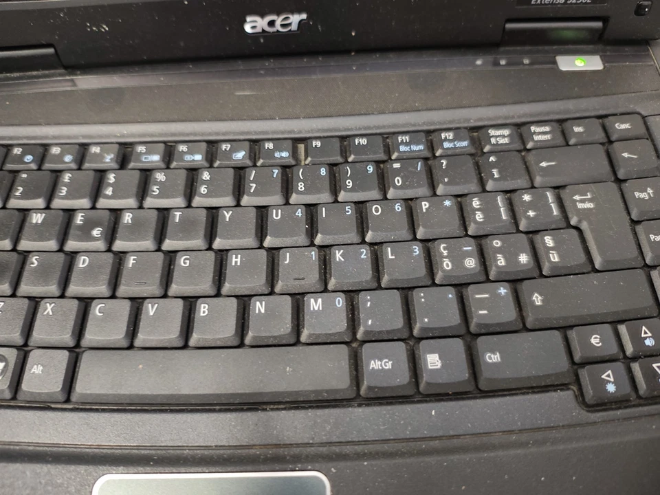 Notebook PC Portatile Acer Extensa 5230E PER RICAMBI LEGGERE - Immagine 4 di 4