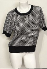 NWT WOMEN S MICHAEL KORS BLACK WHITE SHORT SLEEVE MK LOGO SWEATER MSRP 98.00