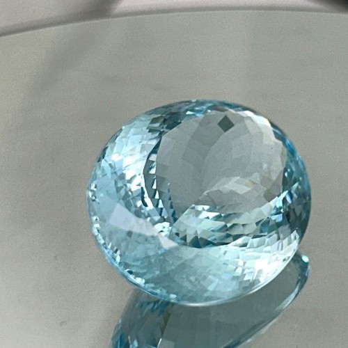 Natural Ocean Blue Aquamarine 98.72 Ct Oval Cut Loose Gemstone Certified AAA+ - Picture 5 of 5