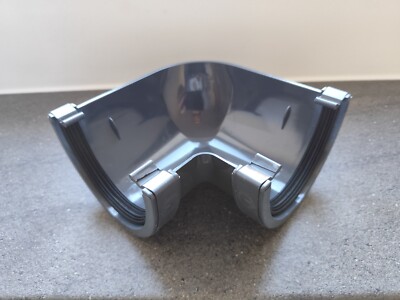 117 mm Deepflow Dachrinnenwinkel 90 Grad in Anthrazitgrau