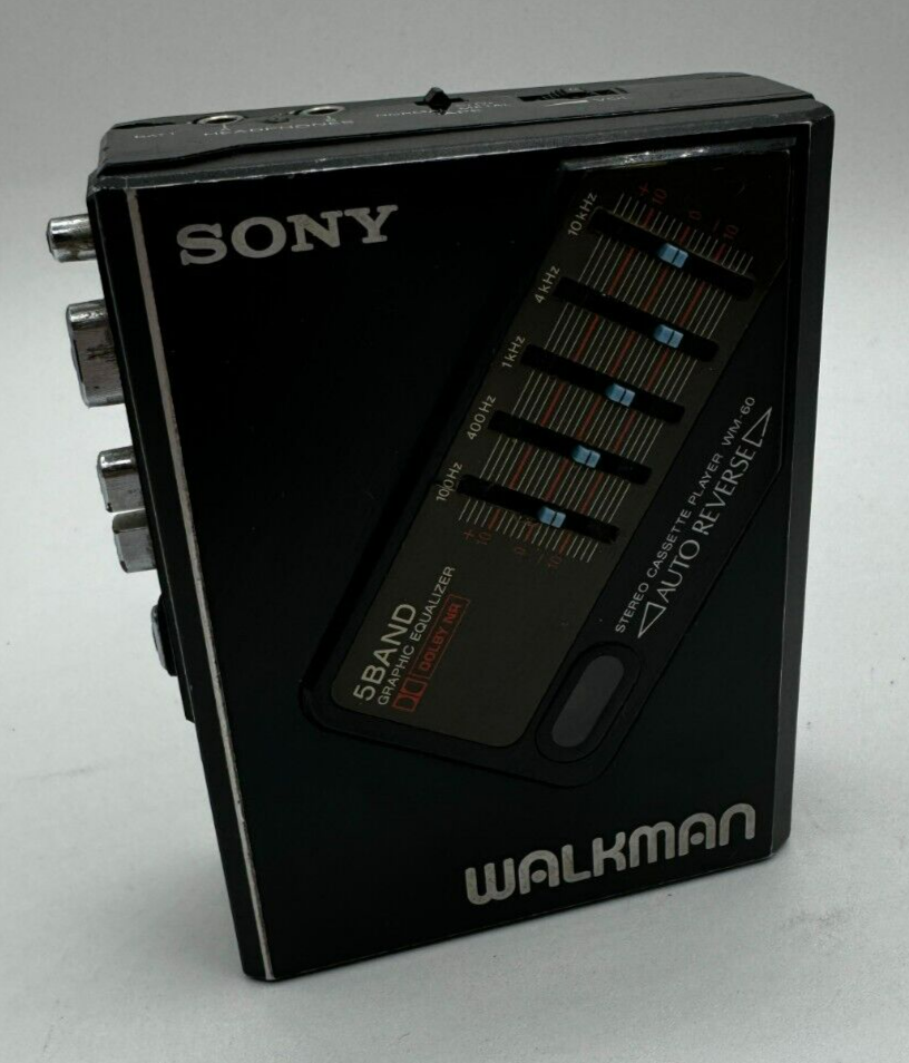 ジャンク　SONY WM-60 Walkman ポータブルカセットプレーヤー Sony Walkman WM-60 Stereo Cassette Player MP3 Music Player