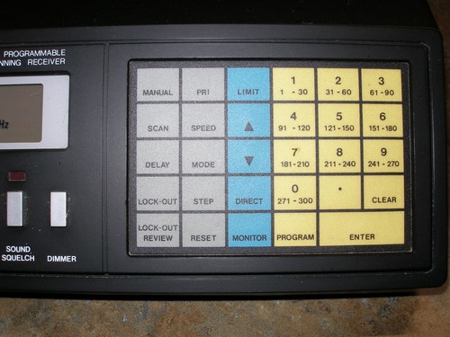 Realistic Pro-2004 Programmable AM/FM 300-Channel Scanner ..FLAGSHIP OF SCANNERS - Zdjęcie 2 z 5