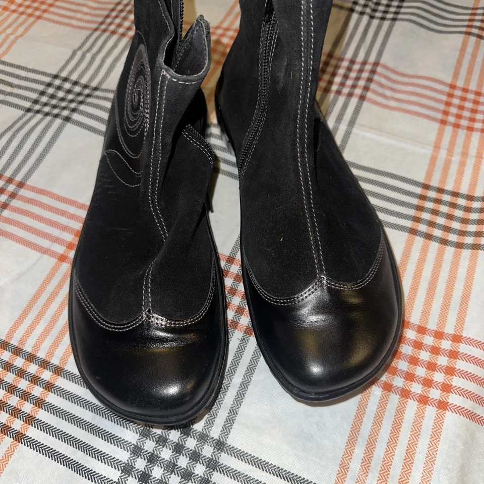 Botines Naot Cuero Genuino Gamuza Arte Para Usar Lagenlook Negro Azul 40 EE. UU. 9 Foto 3 de 4