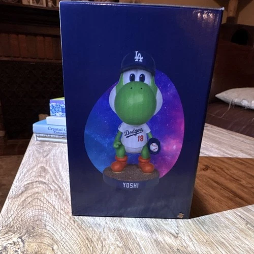 Nintendo Yoshi Dodgers Super Mario Galaxy Movie Bobblehead